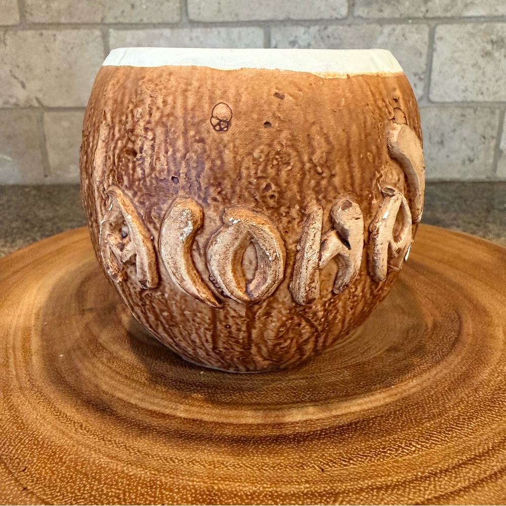 Trader Vics Coconut ALOHA Ceramic Brown Tiki Cup Mug
